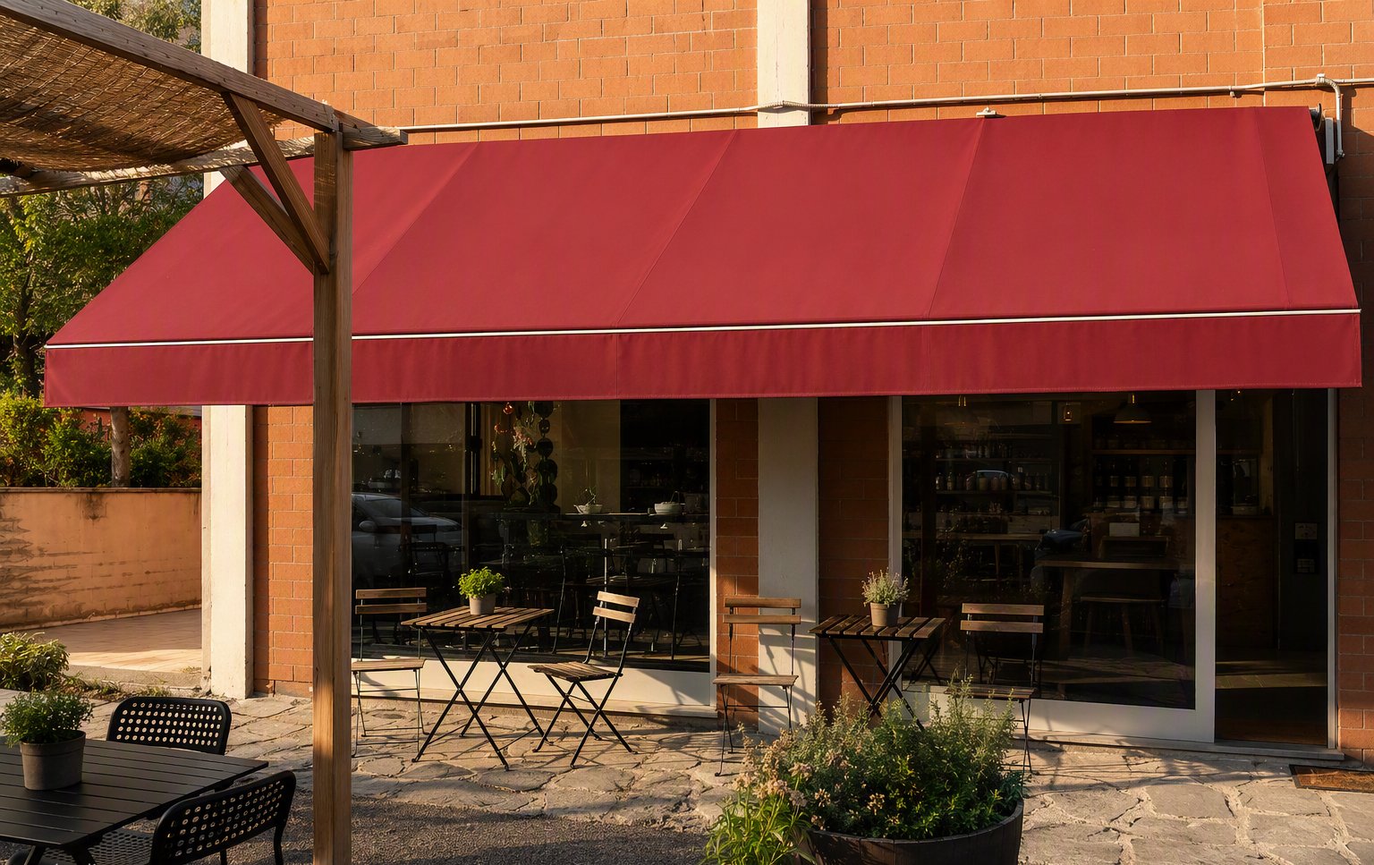 La bottega con la tenda rossa